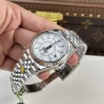 Rolex Sky-Dweller 326934 316L Steel White Dial 42mm Jub AAA Replica - 图片 4