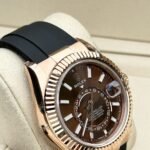 Rolex Sky-Dweller 336235 RG Plated Chocolate Dial 42mm Oysterflex AAA Replica - 图片 3