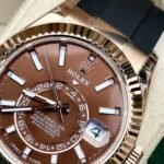Rolex Sky-Dweller 336235 RG Plated Chocolate Dial 42mm Oysterflex AAA Replica - 图片 4