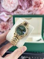 Rolex Datejust 278288 YG Plated Olive Green Dial CZ Diamonds 31mm AAA Replica - 图片 2