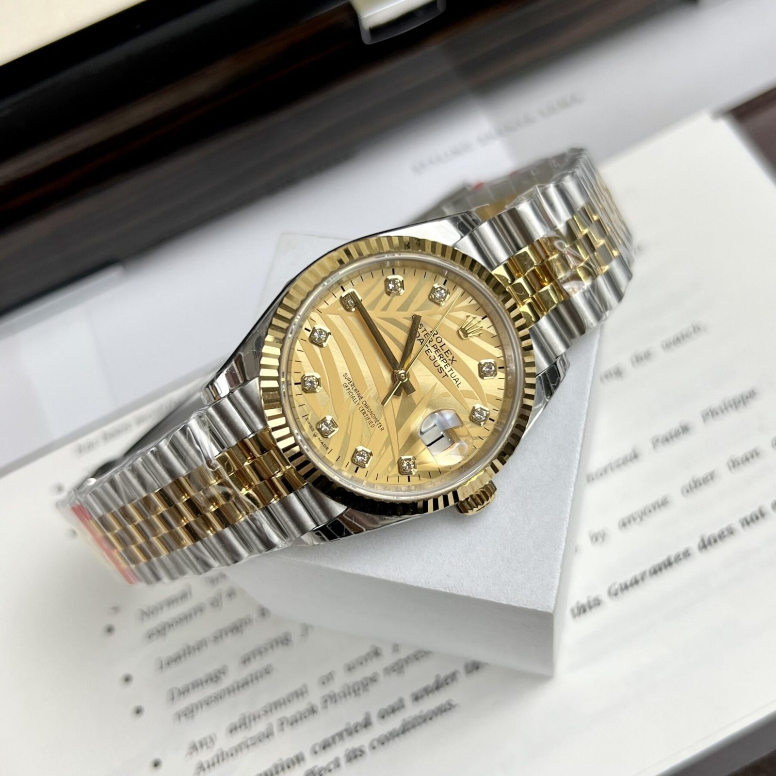 1750588538-216-scaled-1.jpg Rolex Datejust SS/YG Plated Champagne Dial CZ Diamonds 41mm Jub Replica - 图片 1