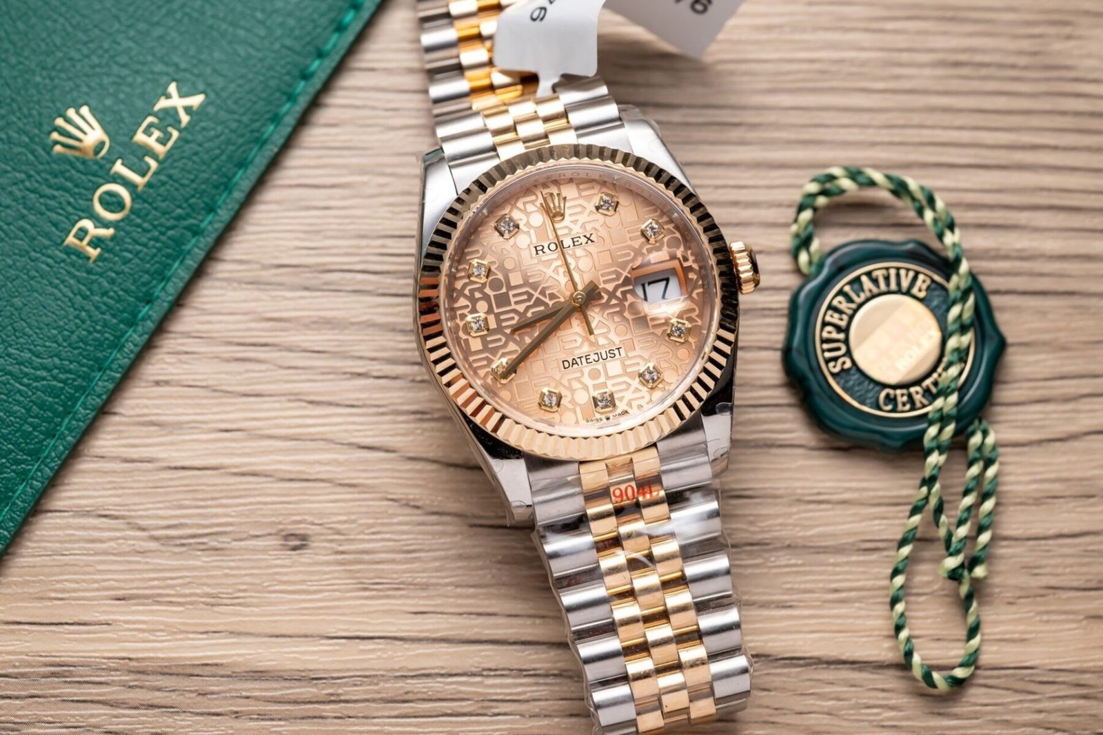 1750588547-219-1.jpg Rolex Datejust SS/RG Plated Fluted Gold Dial CZ Diamonds 36mm Jub Super Clone - 图片 1