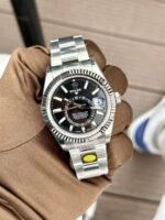 Rolex Sky-Dweller 316L Steel Black Dial 42mm Oyster NBF Replica - 图片 2