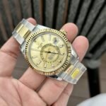 Rolex Sky-Dweller SS/YG Plated Champagne Dial 42mm Oyster NBF Replica - 图片 2