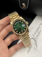 Rolex Day-Date YG Plated Green Dial CZ Diamonds 36mm EWF Replica - 图片 2