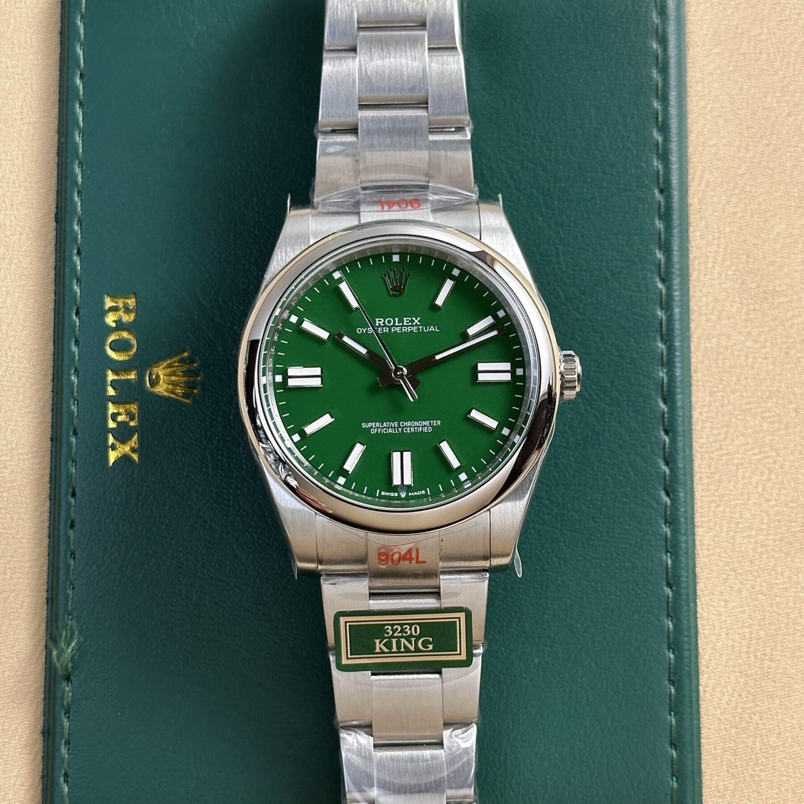 1750588803-319.jpg Rolex Oyster Perpetual 124300 316L Steel Green Dial 41mm Oyster AAA Replica - 图片 1