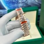 Rolex Day-Date RG Plated Chocolate Dial CZ Diamonds 40mm EWF Replica - 图片 8