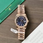 Rolex Day-Date RG Plated Blue Dial CZ Diamonds 40mm Super Clone - 图片 2