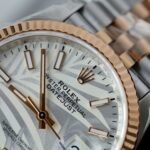 Rolex Datejust 126231 SS/RG Plated Silver Palm Dial 36mm Jub Super Clone - 图片 6