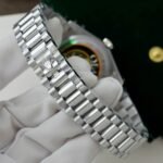 Rolex Day-Date 904L Steel MOP Dial CZ Diamonds 36mm Super Clone - 图片 9